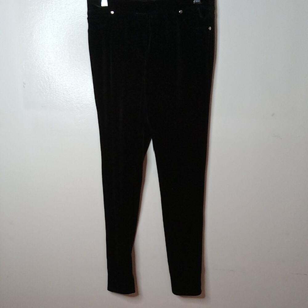 Amy Byer Girls Size XL Elegant Black Skinny Velvet Pants. Fancy